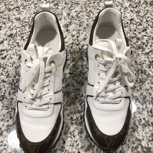 Louis Vuitton Sneakers